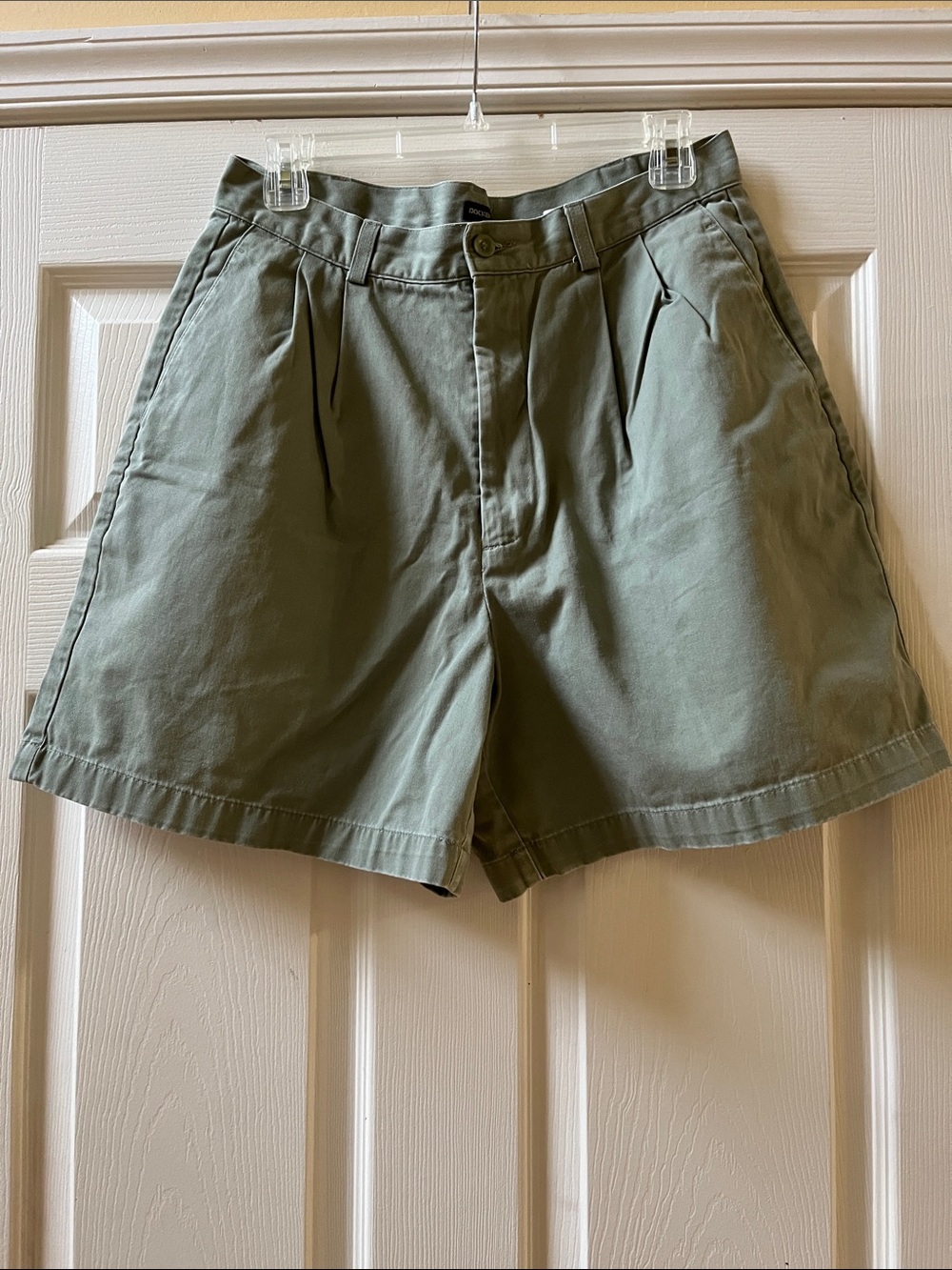 Dockers Classic Khakis Light Olive Green Shorts